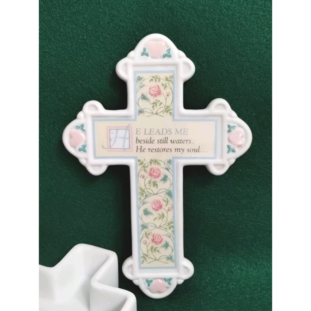 Vtg Roman Inc Porcelain Trinket Box Cross "He Leads Me Beside Still Water" 1992